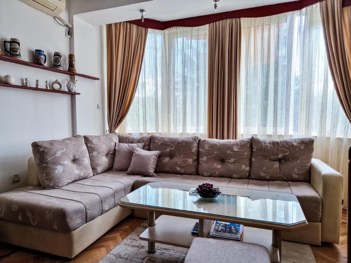 Boulevard Apartments Kumanovo Exterior photo